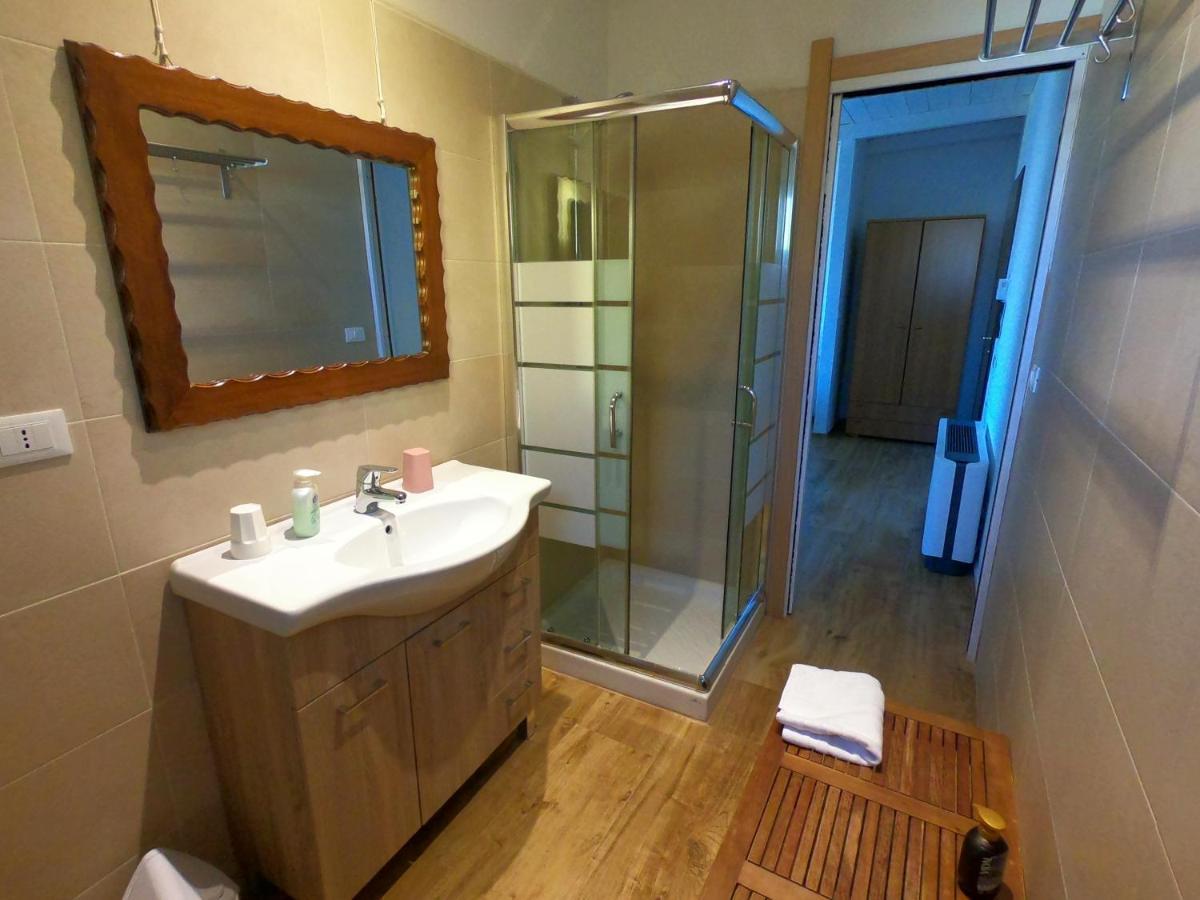 Villa La Conchiglia Rooms Cala Liberotto Bagian luar foto