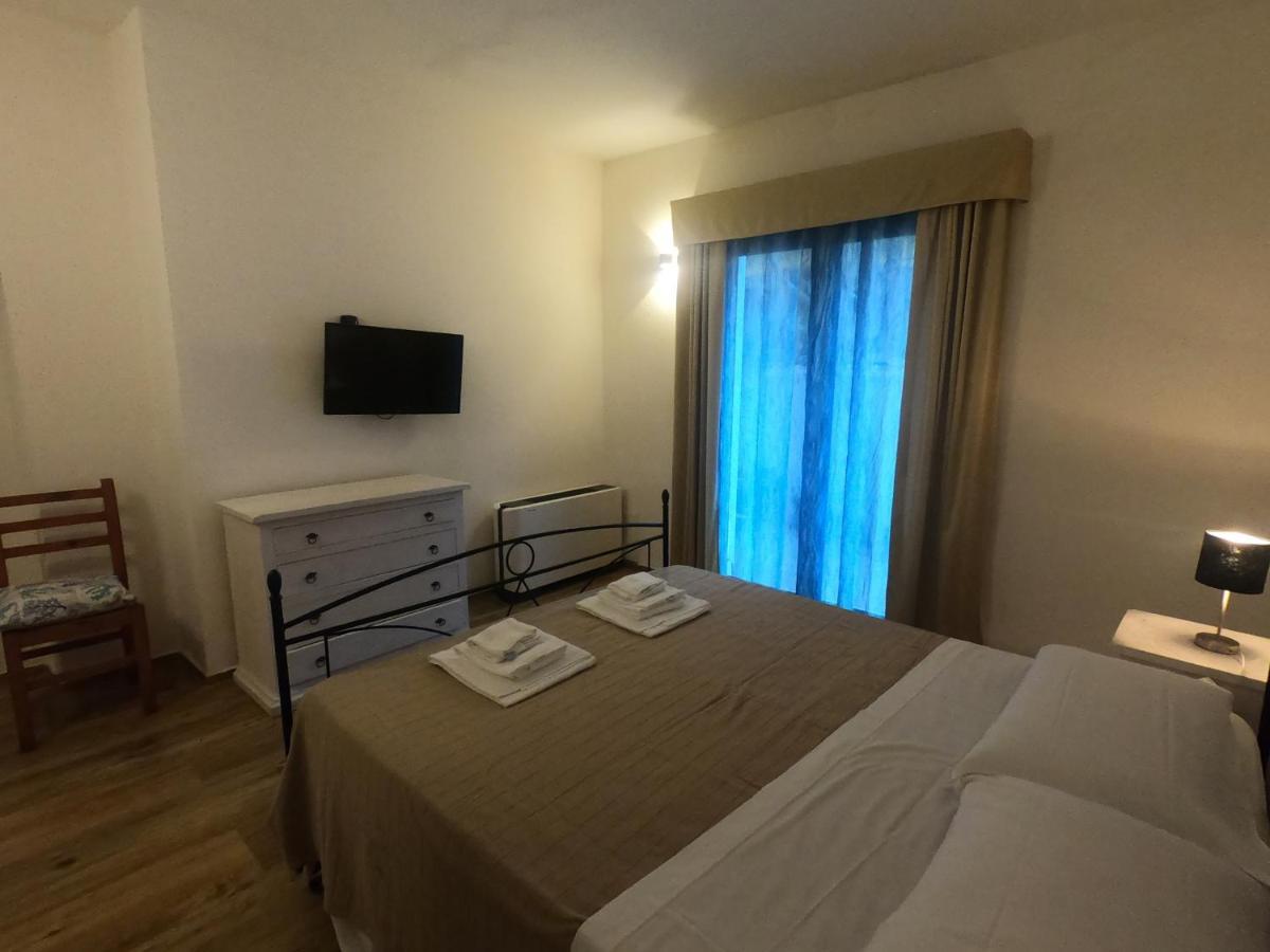 Villa La Conchiglia Rooms Cala Liberotto Bagian luar foto